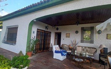Property slide 11