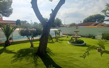 Property slide 39