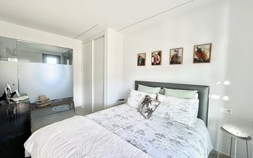 Property slide 24