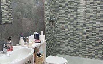 Property slide 22