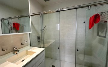 Property slide 24