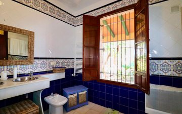 Property slide 17