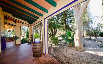 Property slide 48