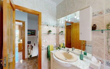 Property slide 34