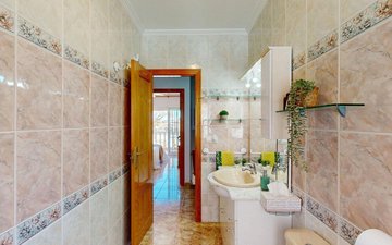 Property slide 35
