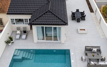 Property slide 22