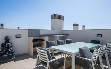 Property slide 25