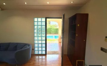 Property slide 9