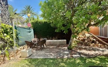 Property slide 40