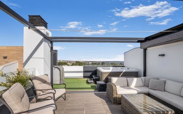 Property slide 39