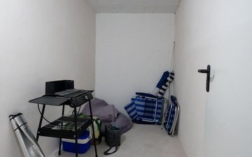 Property slide 37
