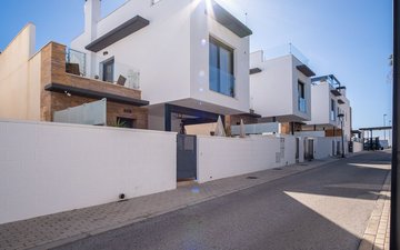 Property slide 36