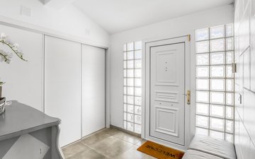 Property slide 21