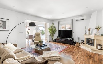 Property slide 25