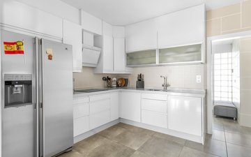 Property slide 30