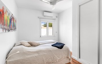 Property slide 33