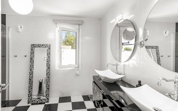 Property slide 34