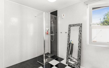 Property slide 35