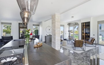 Property slide 10