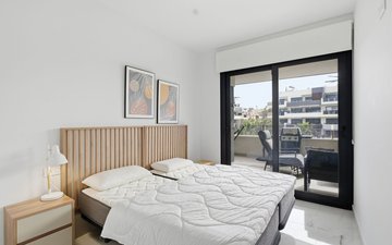 Property slide 15