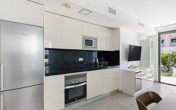 Property slide 17