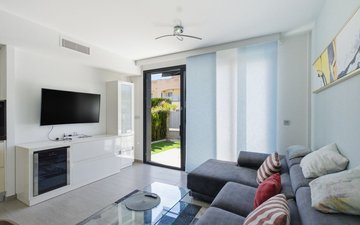 Property slide 18
