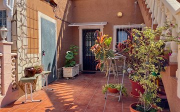 Property slide 48