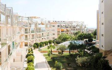 Property slide 17