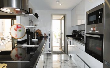 Property slide 20