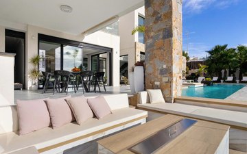Property slide 22