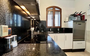 Property slide 17