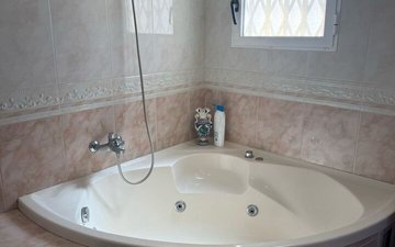 Property slide 10