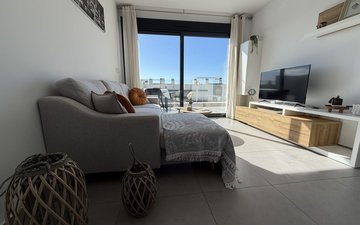 Property slide 10