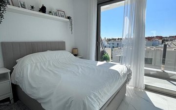 Property slide 25