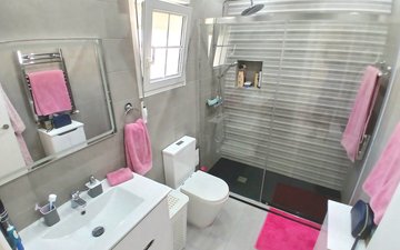 Property slide 19