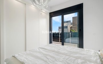 Property slide 20