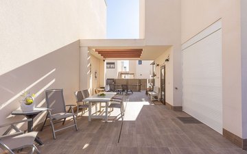 Property slide 48