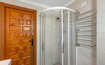 Property slide 25