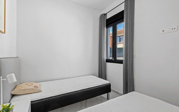 Property slide 22