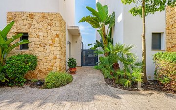 Property slide 33