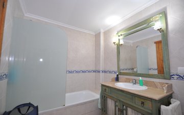 Property slide 16