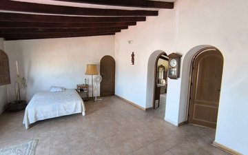 Property slide 20