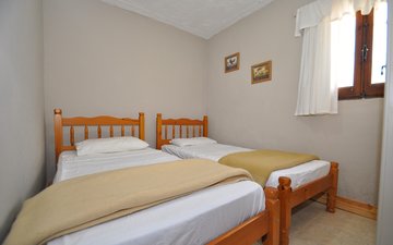 Property slide 5