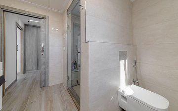 Property slide 25