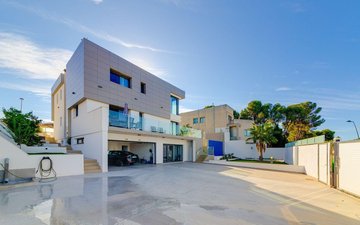 Property slide 38