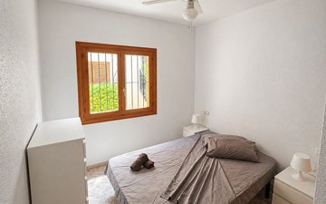 Property slide 10