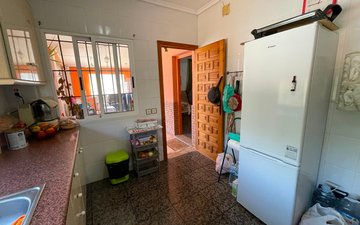 Property slide 46
