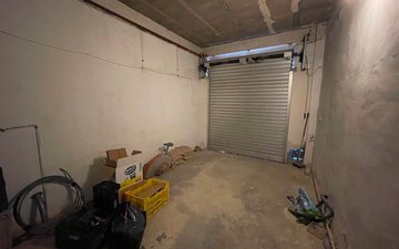 Property slide 17