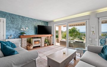 Property slide 24