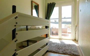 Property slide 32